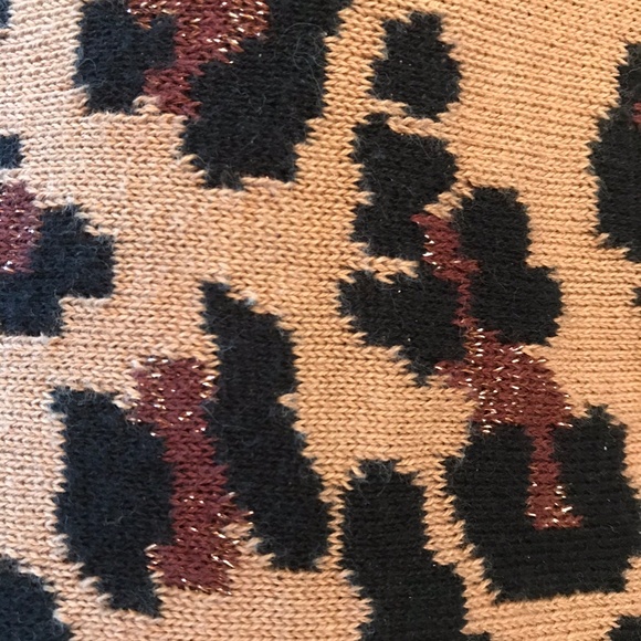 Animal Print Knit Skirt - Picture 7 of 7